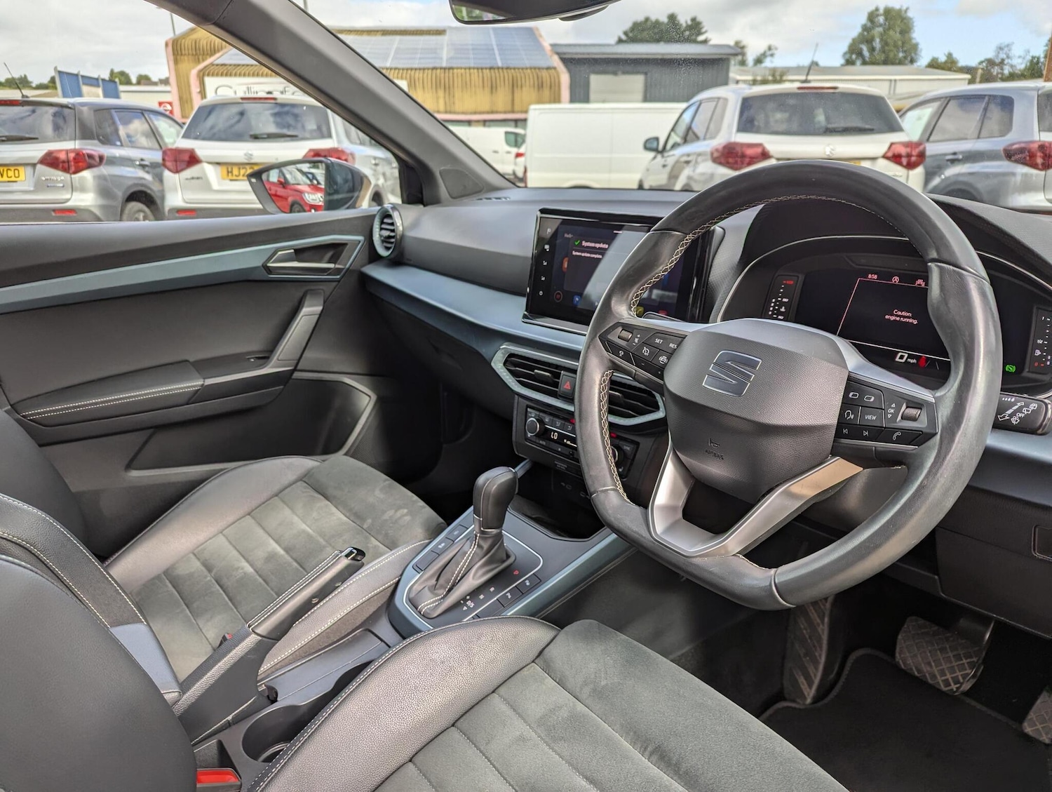 Used SEAT Arona 2023 for sale - 76151930: Photo 6
