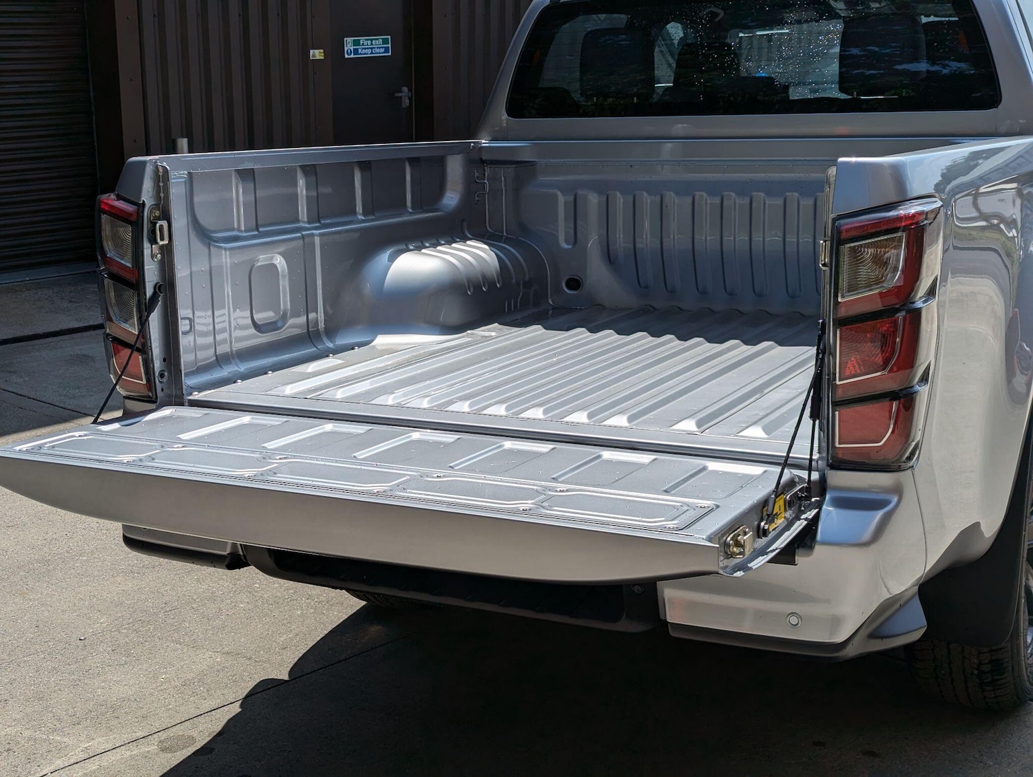 Used Isuzu D-Max 2025 for sale - 77155568: Photo 13