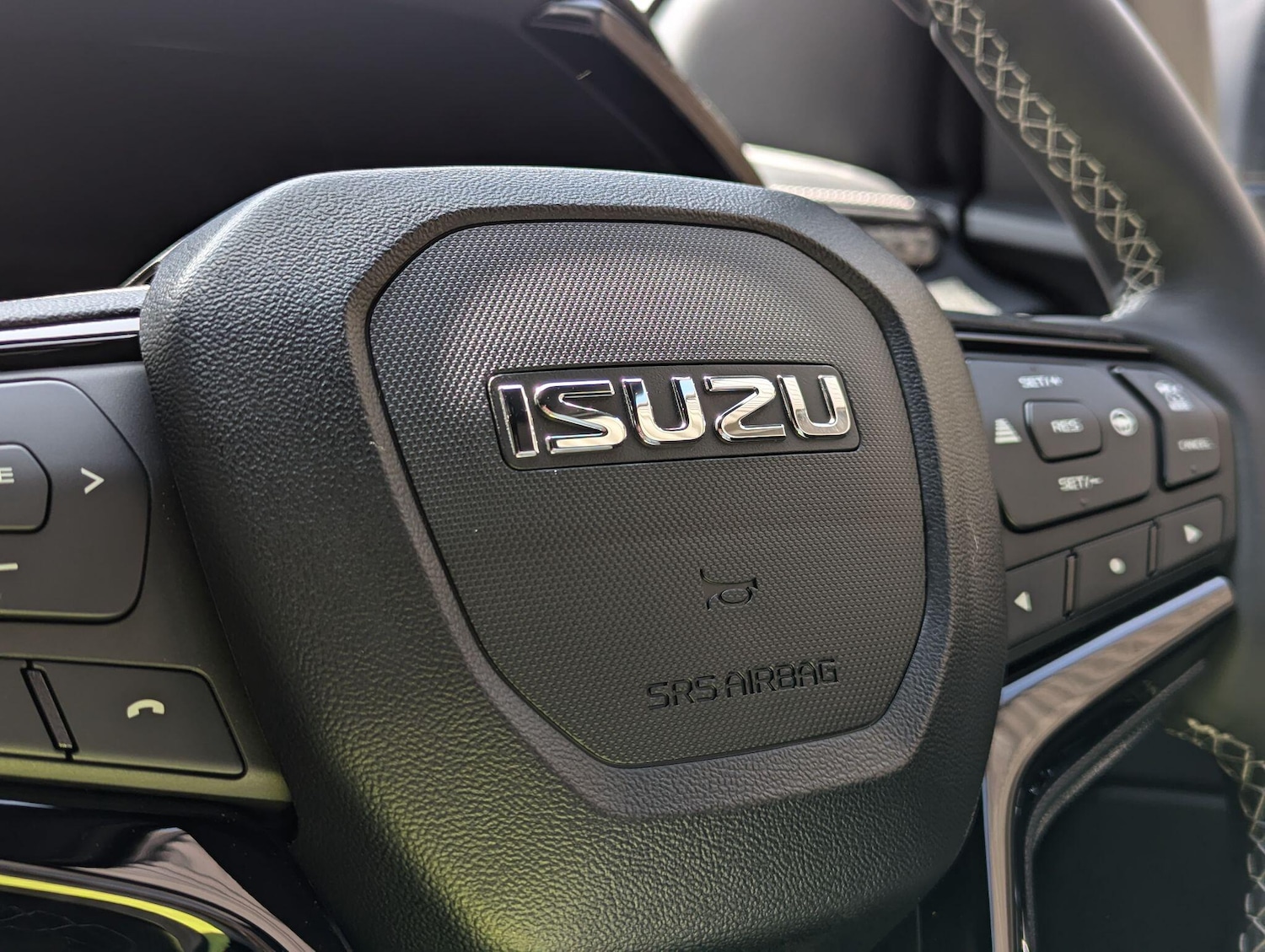 Used Isuzu D-Max 2025 for sale - 77155568: Photo 24