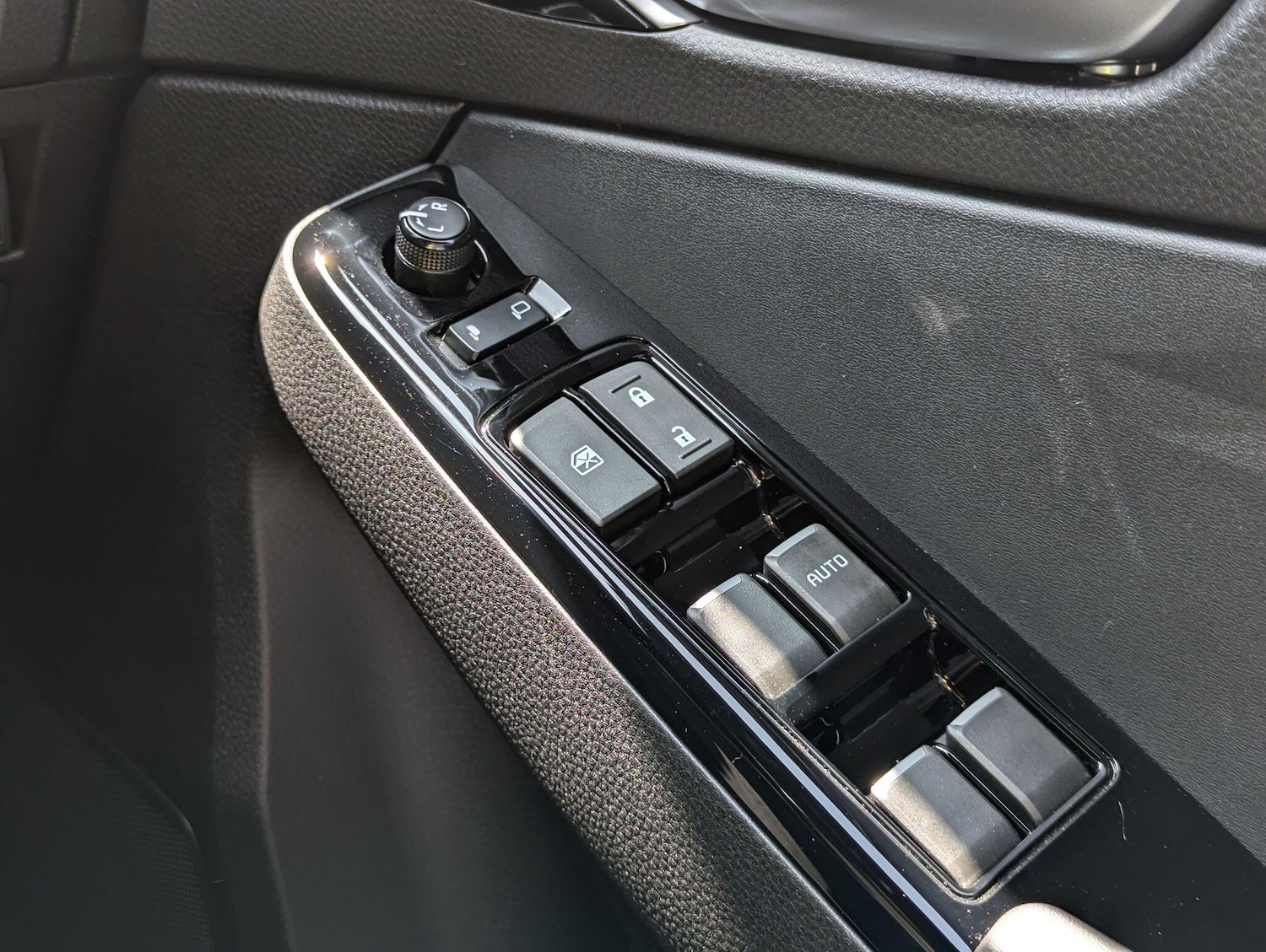 Used Isuzu D-Max 2025 for sale - 77155568: Photo 25