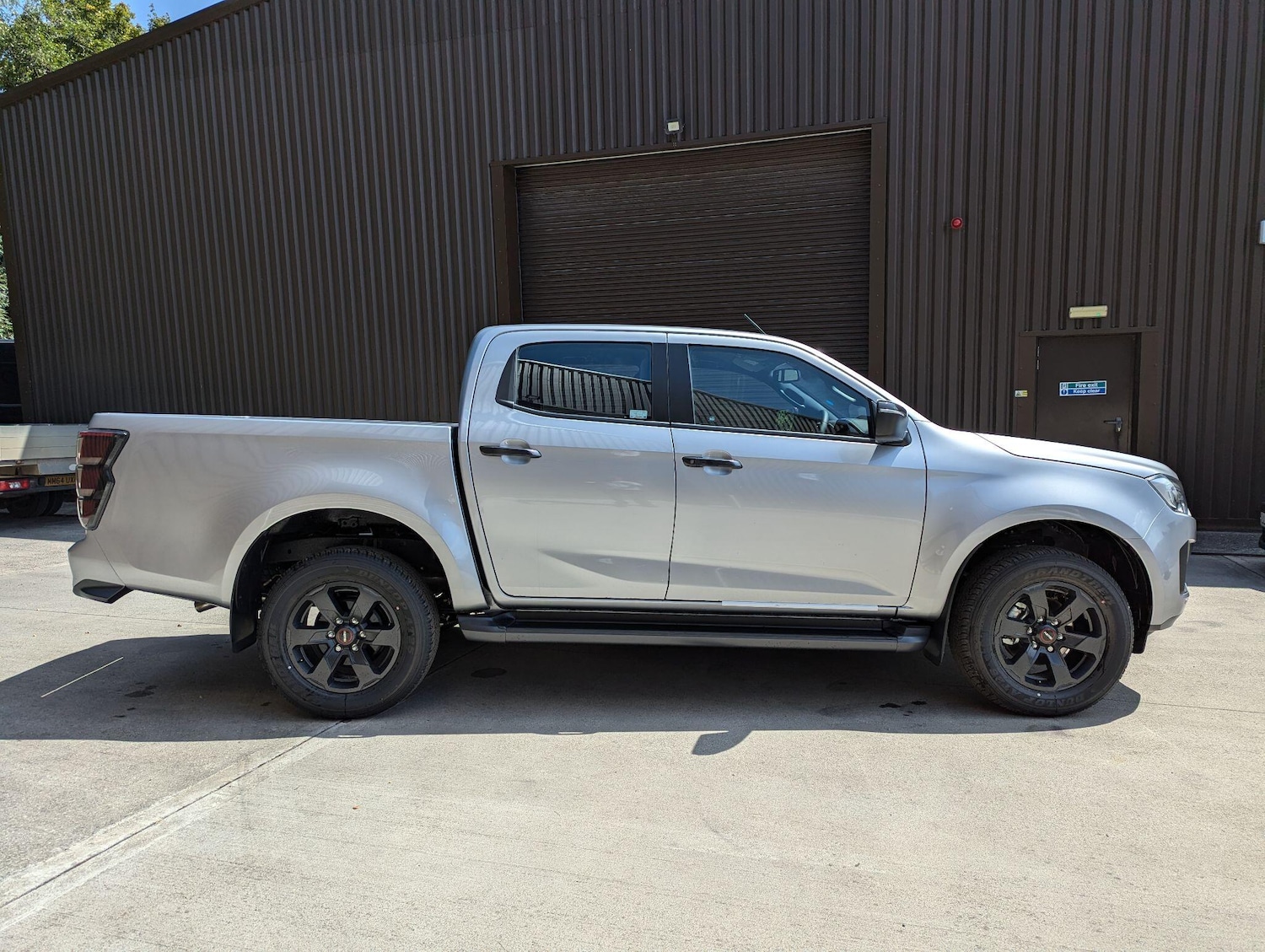 Used Isuzu D-Max 2025 for sale - 77155568: Photo 5