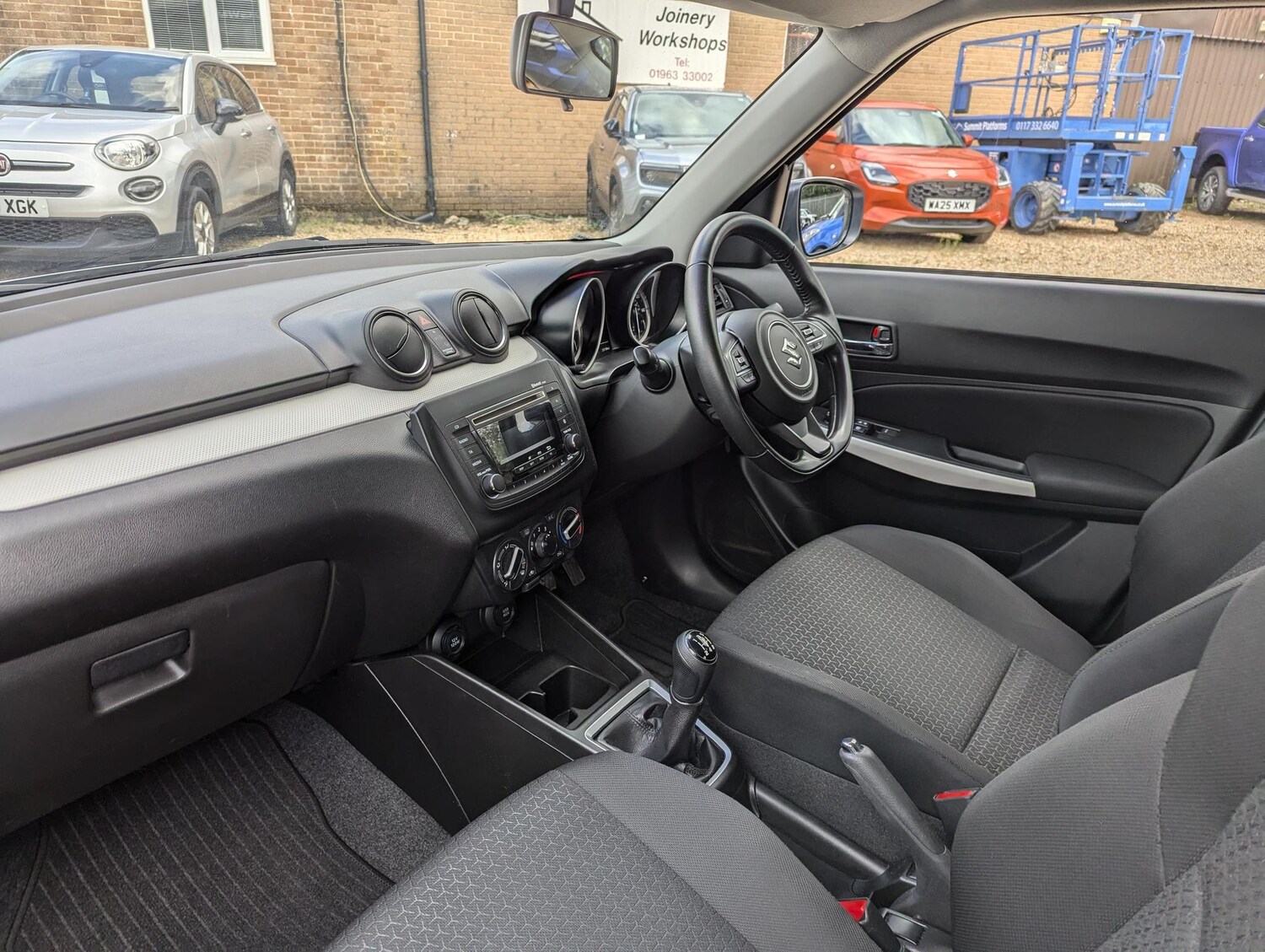 Used Suzuki Swift 2022 for sale - 76645887: Photo 7