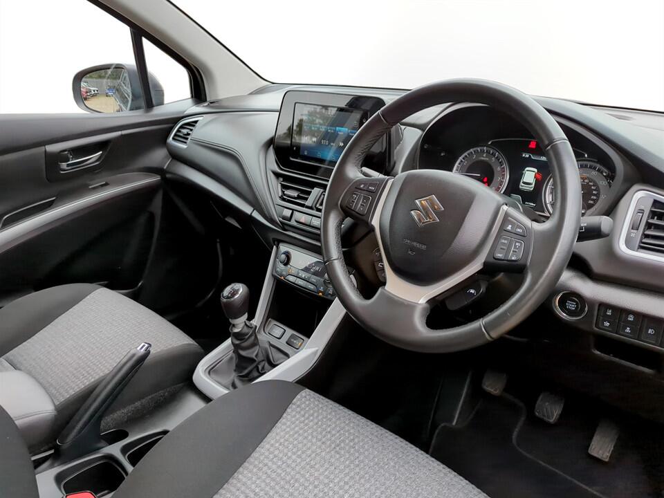 Used Suzuki SX4 S-Cross 2023 for sale - 76646280: Photo 6