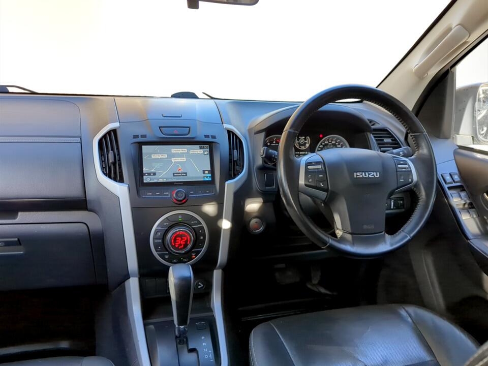 Used Isuzu D-Max 2020 for sale - 77155785: Photo 8
