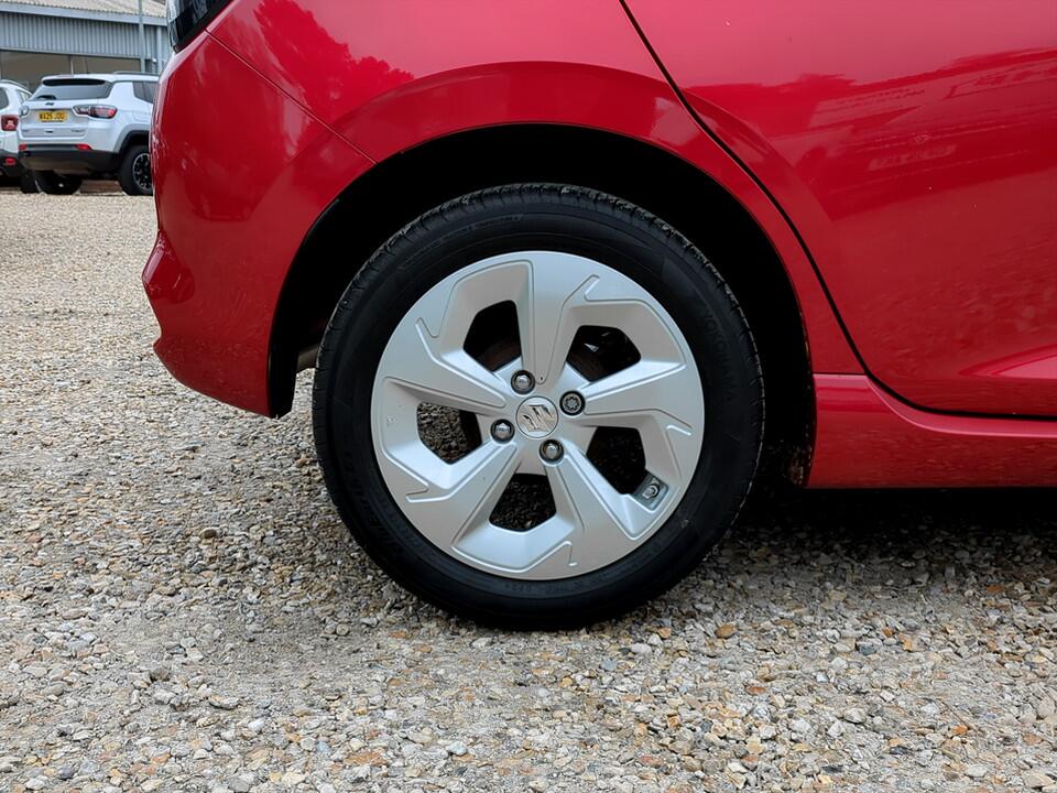 Used Suzuki Swift 2024 for sale - 76657748: Photo 12