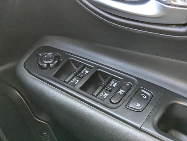 Used Jeep Renegade 2019 for sale - 76151215: Photo 21