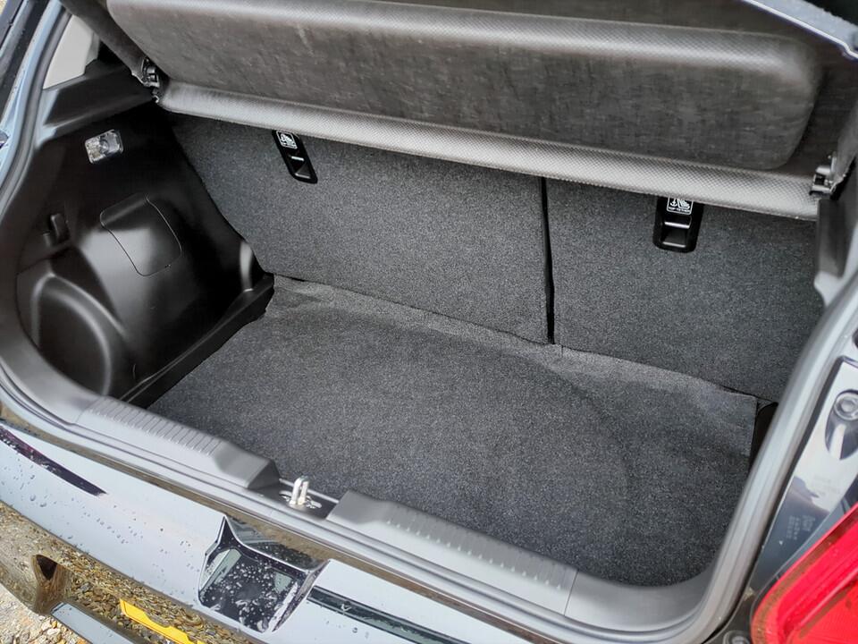 Used Suzuki Swift 2022 for sale - 77908812: Photo 10