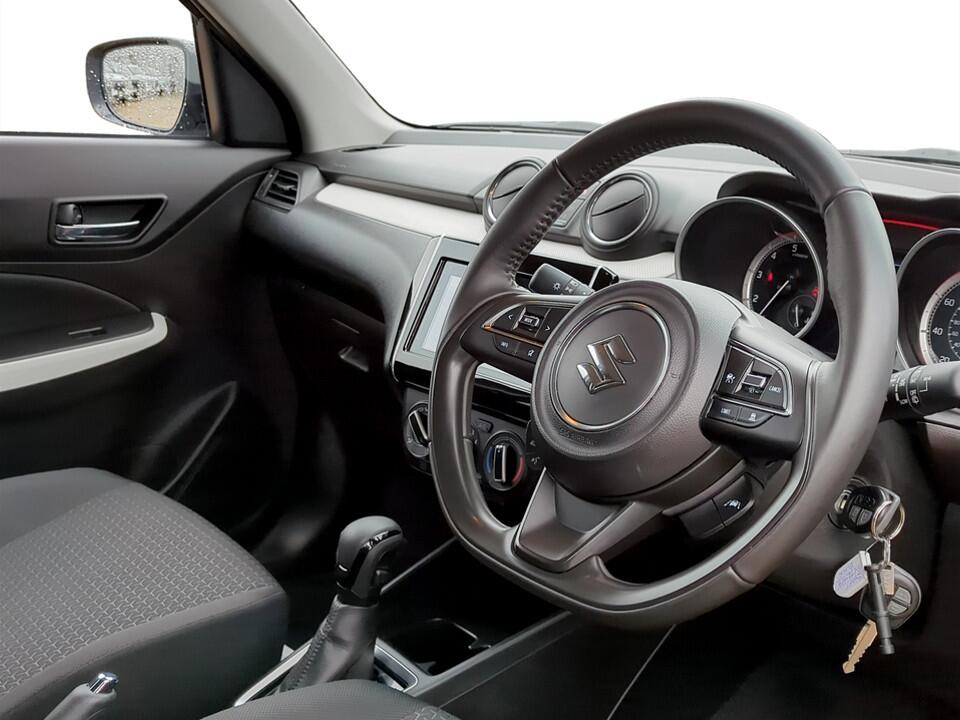 Used Suzuki Swift 2022 for sale - 77908812: Photo 6