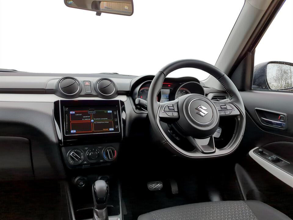 Used Suzuki Swift 2022 for sale - 77908812: Photo 8