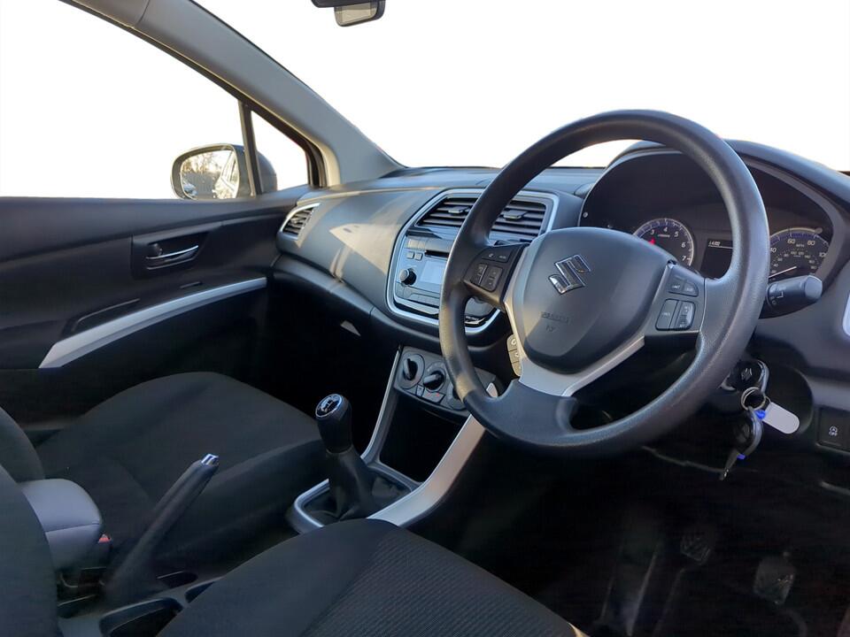 Used Suzuki SX4 S-Cross 2018 for sale - 76866155: Photo 6