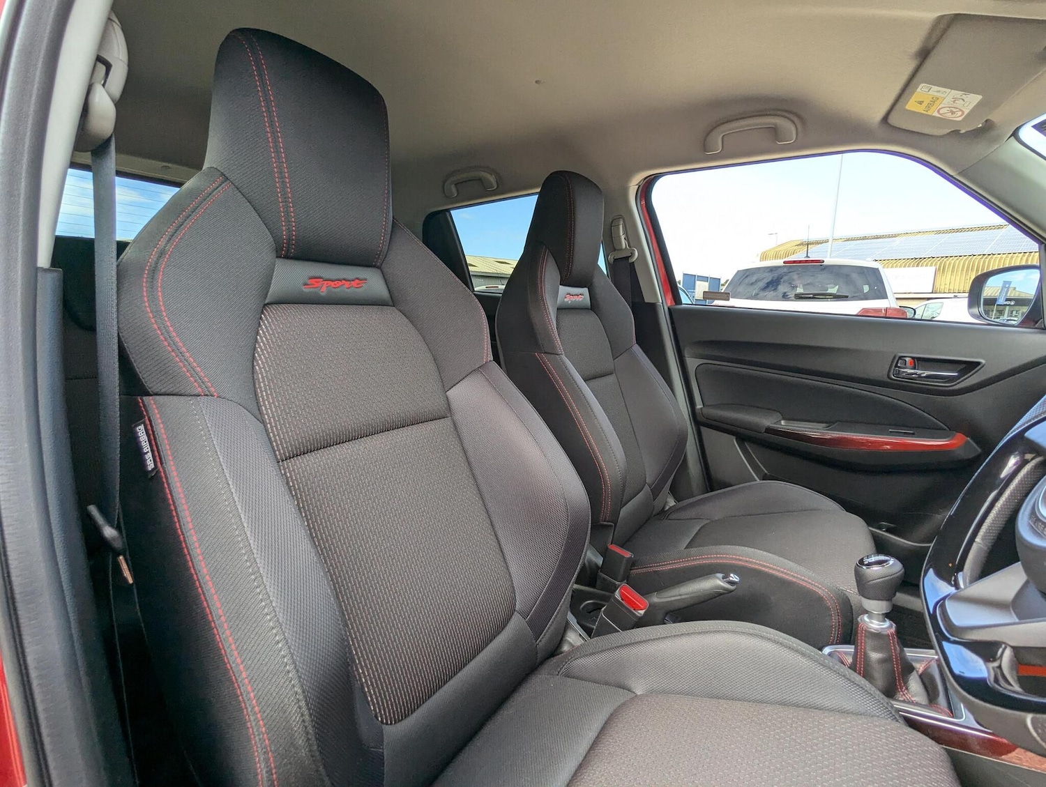 Used Suzuki Swift 2022 for sale - 76620546: Photo 14