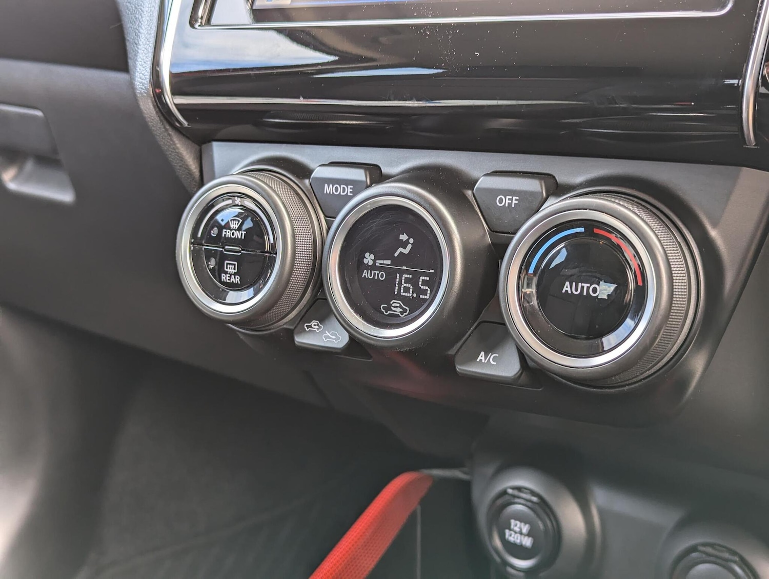 Used Suzuki Swift 2022 for sale - 76620546: Photo 24