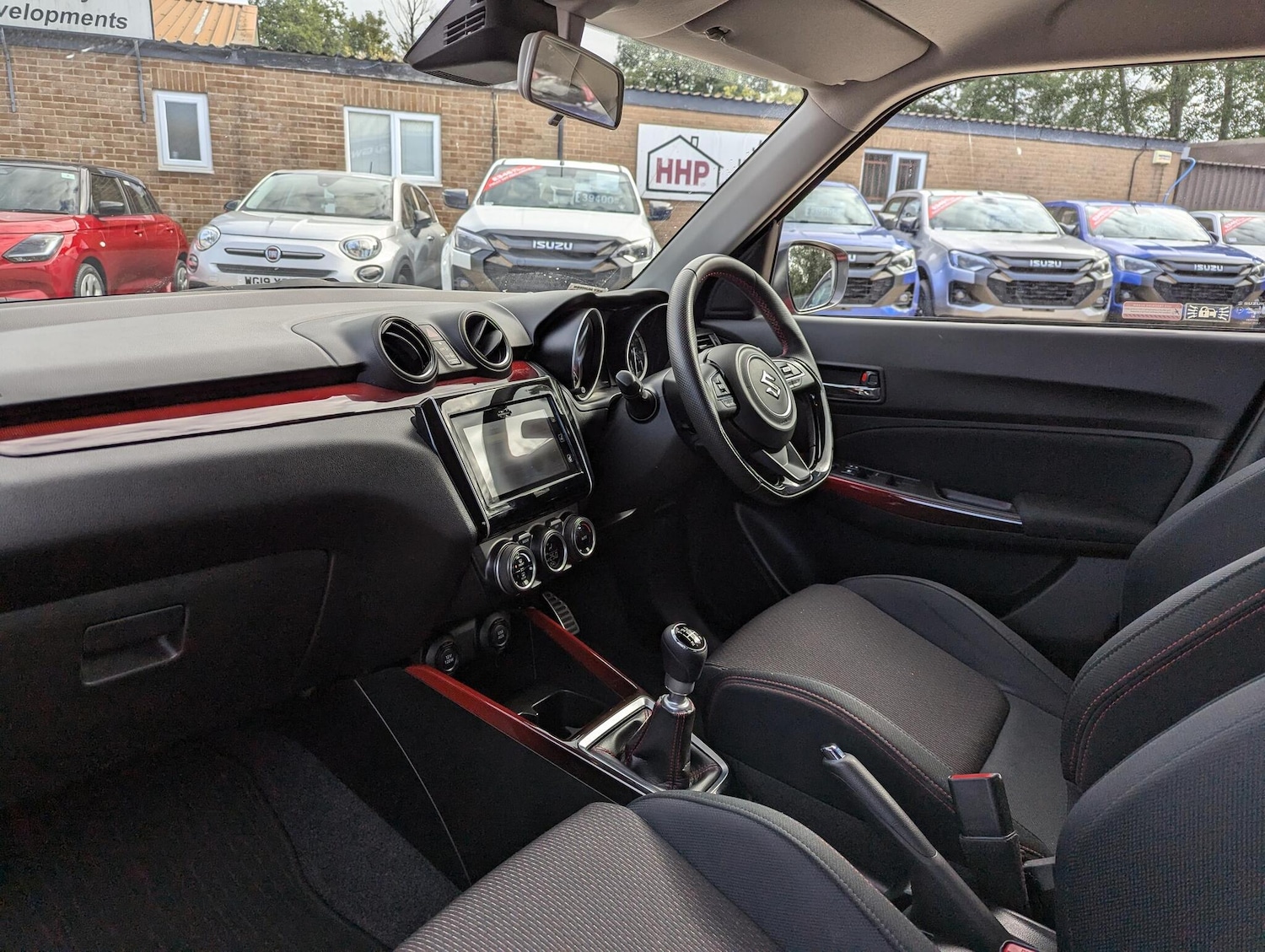 Used Suzuki Swift 2022 for sale - 76620546: Photo 7