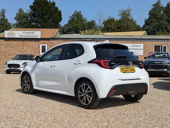 Used Toyota Yaris 2022 for sale - 76239214: Photo 2