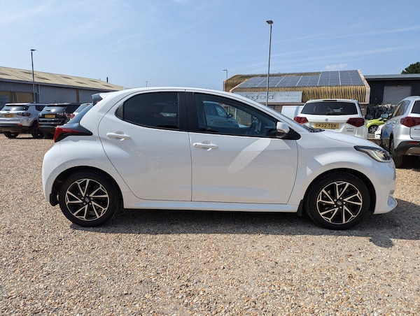 Used Toyota Yaris 2022 for sale - 76239214: Photo 5