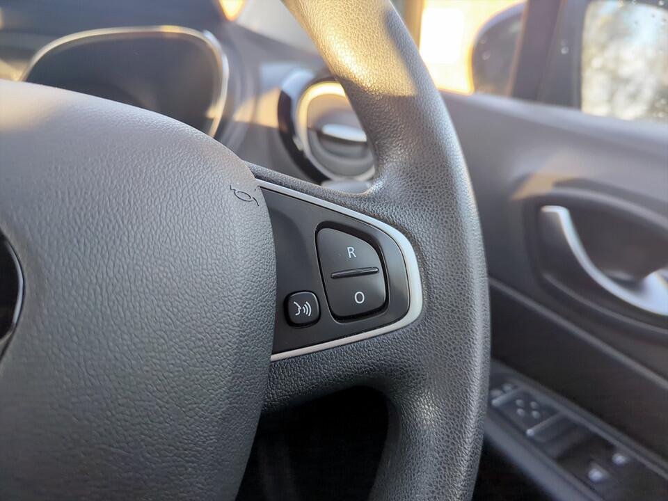 Used Renault Captur 2019 for sale - 76608101: Photo 15