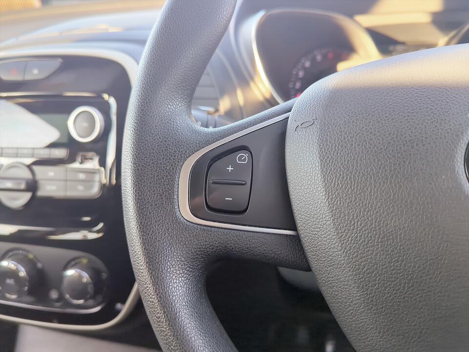 Used Renault Captur 2019 for sale - 76608101: Photo 16