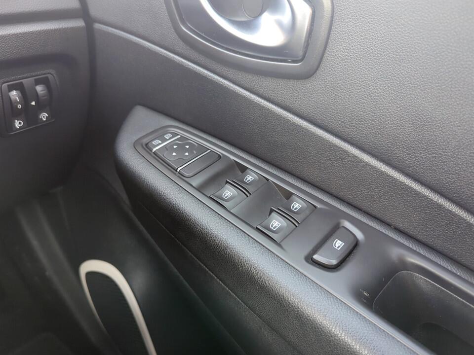 Used Renault Captur 2019 for sale - 76608101: Photo 18