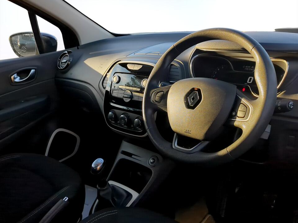 Used Renault Captur 2019 for sale - 76608101: Photo 6