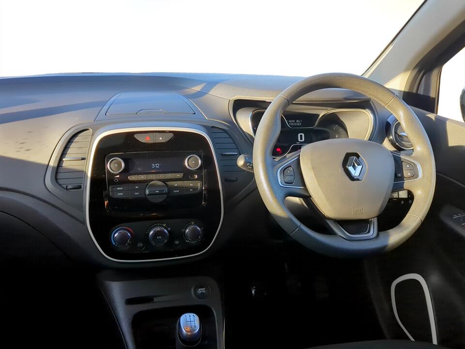 Used Renault Captur 2019 for sale - 76608101: Photo 8