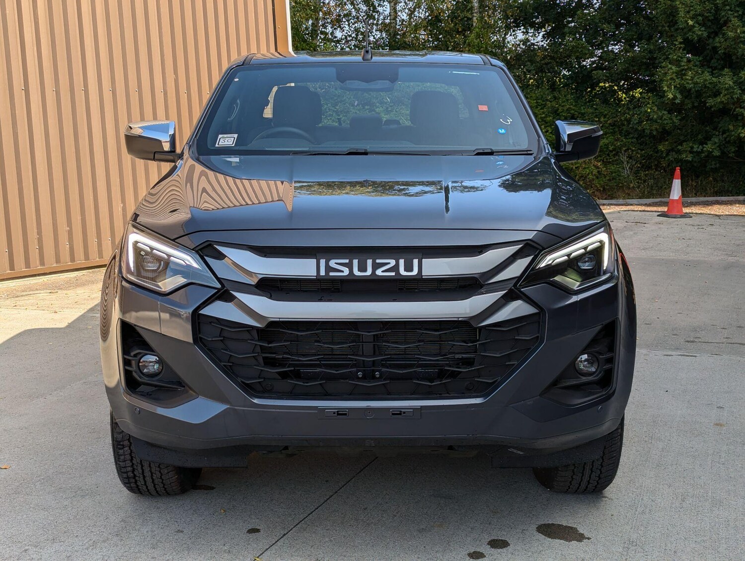 Used Isuzu D-Max 2025 for sale - 77155303: Photo 3