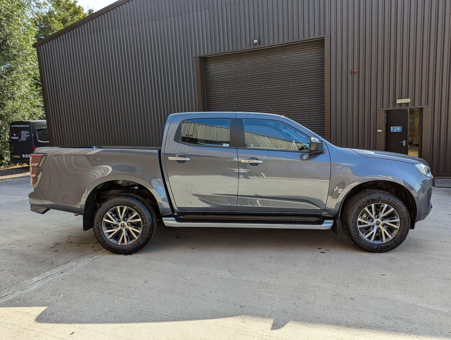 Used Isuzu D-Max 2025 for sale - 77155303: Photo 5