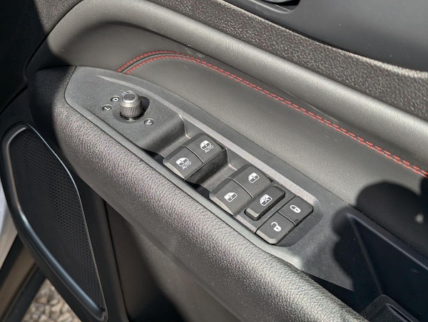 Used Jeep Compass 2025 for sale - 76152071: Photo 12