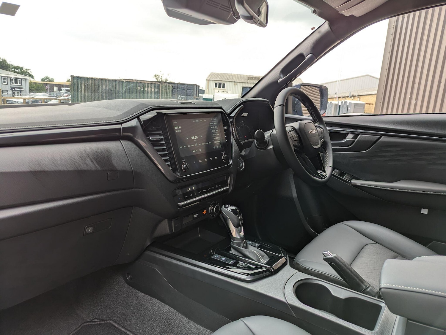 Used Isuzu D-Max 2025 for sale - 77156309: Photo 7