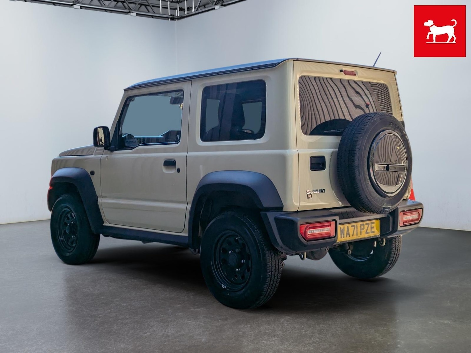 Used Suzuki Jimny 2021 for sale - 76644675: Photo 2