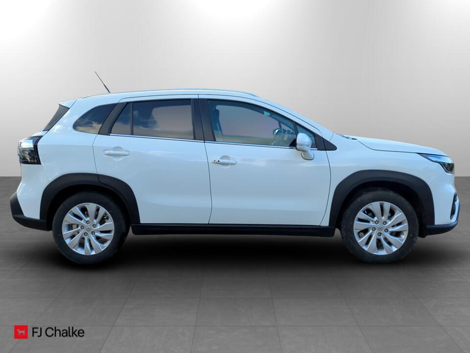 Used Suzuki SX4 S-Cross 2025 for sale - 76700592: Photo 2