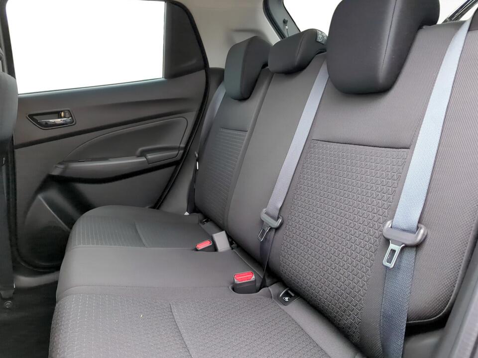 Used Suzuki Swift 2023 for sale - 76658716: Photo 10