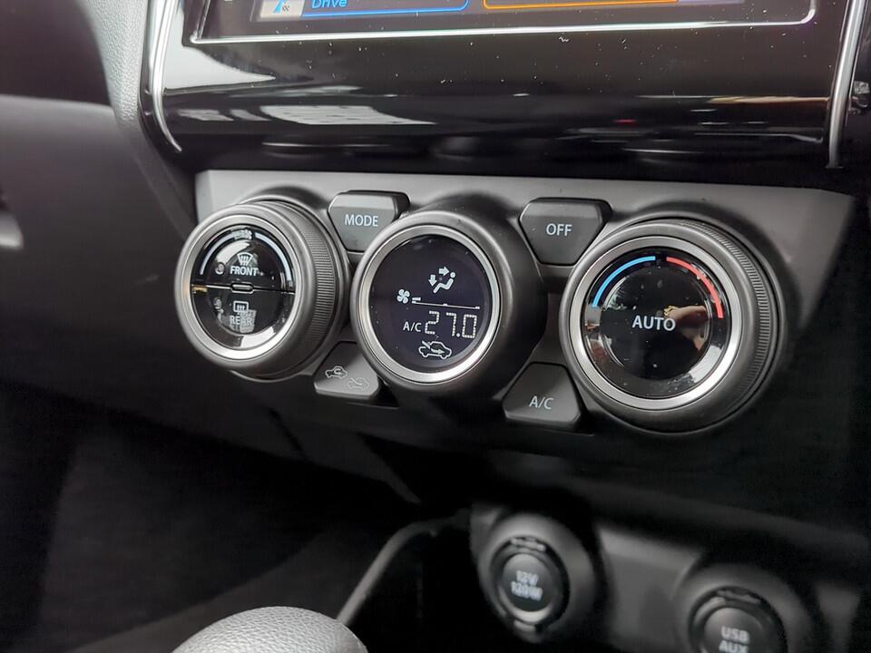 Used Suzuki Swift 2023 for sale - 76658716: Photo 21