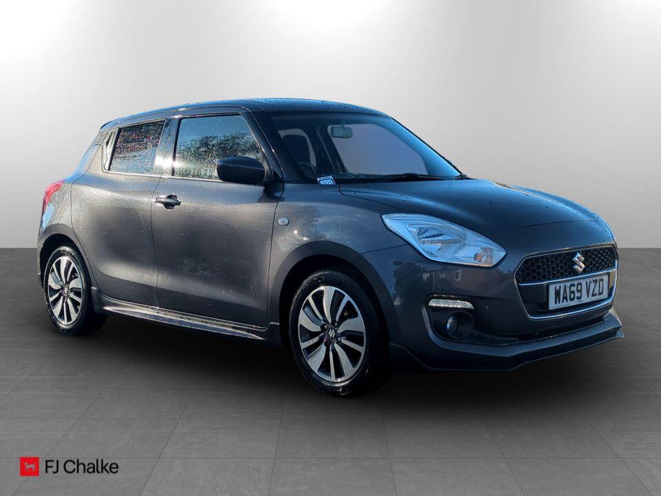 Used Suzuki Swift 2019 for sale - 76688740: Photo 1