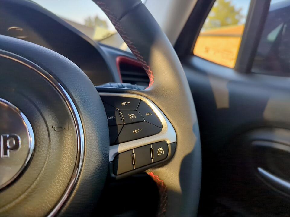 Used Jeep Renegade 2023 for sale - 76644781: Photo 16