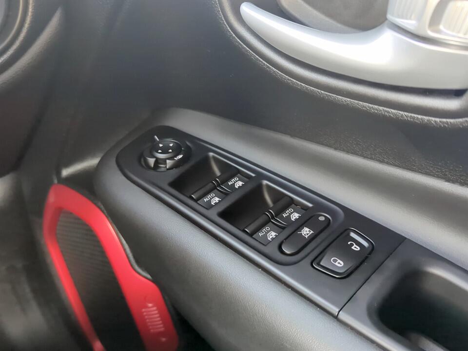 Used Jeep Renegade 2023 for sale - 76644781: Photo 19