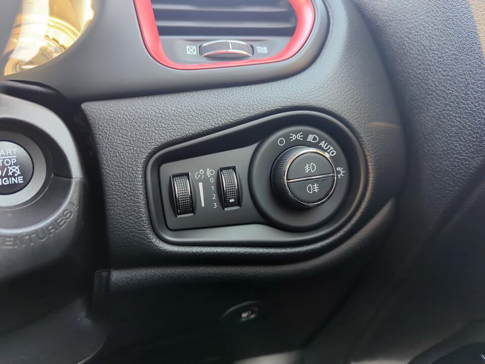 Used Jeep Renegade 2023 for sale - 76644781: Photo 20
