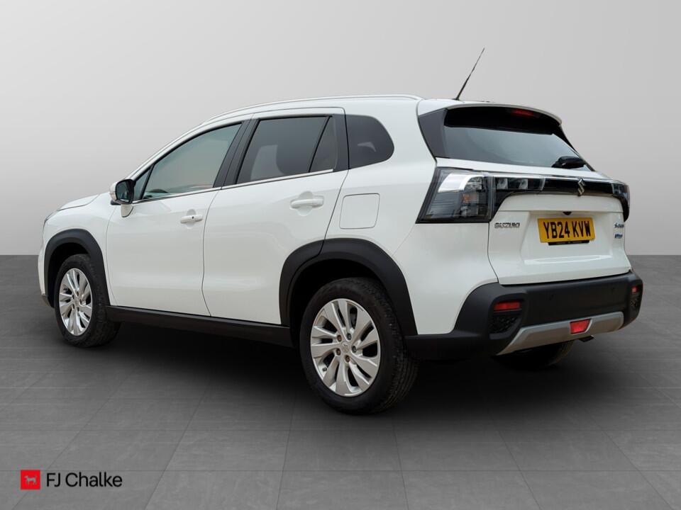 Used Suzuki SX4 S-Cross 2024 for sale - 76646317: Photo 4