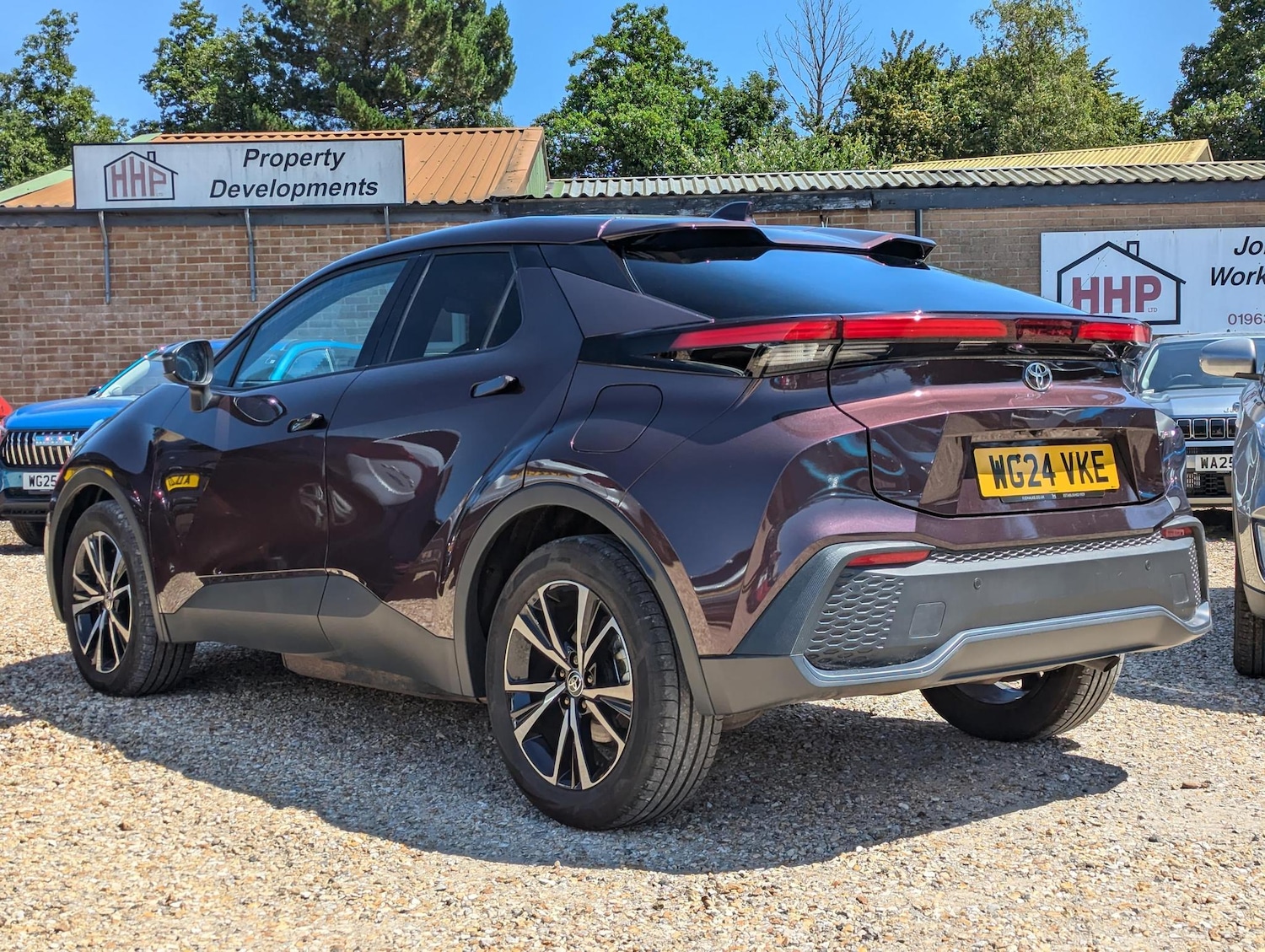 Used Toyota C-HR 2024 for sale - 76153085: Photo 2