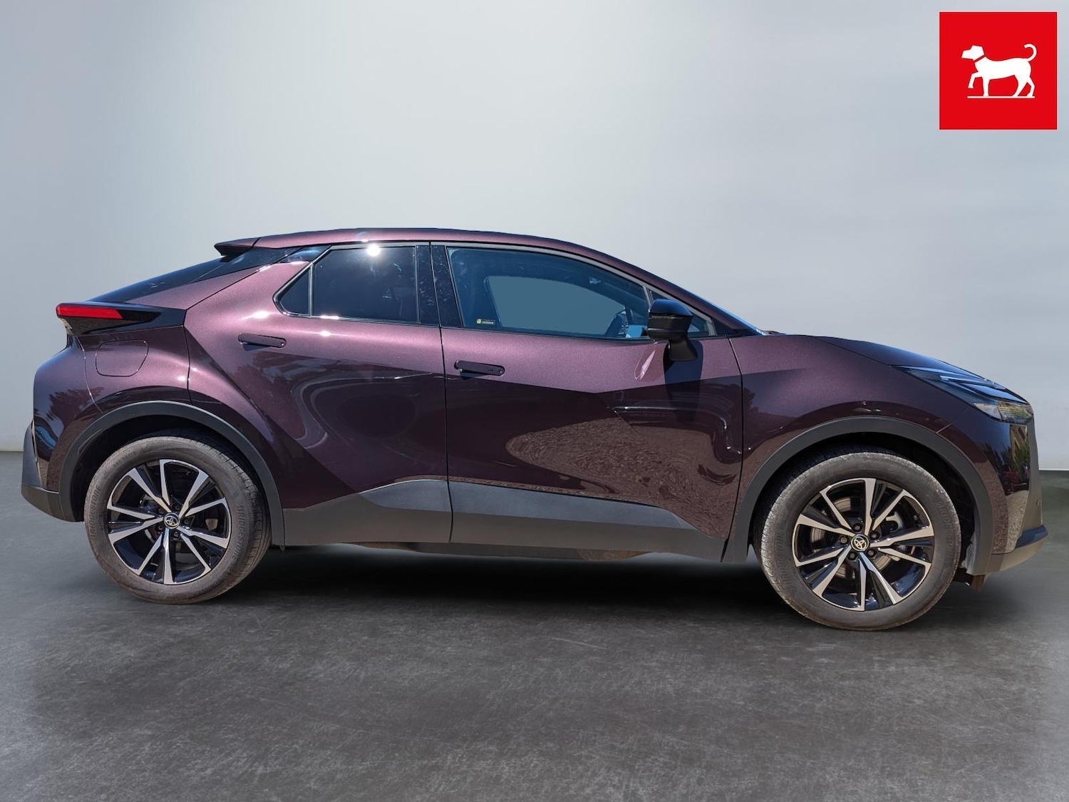 Used Toyota C-HR 2024 for sale - 76153085: Photo 5