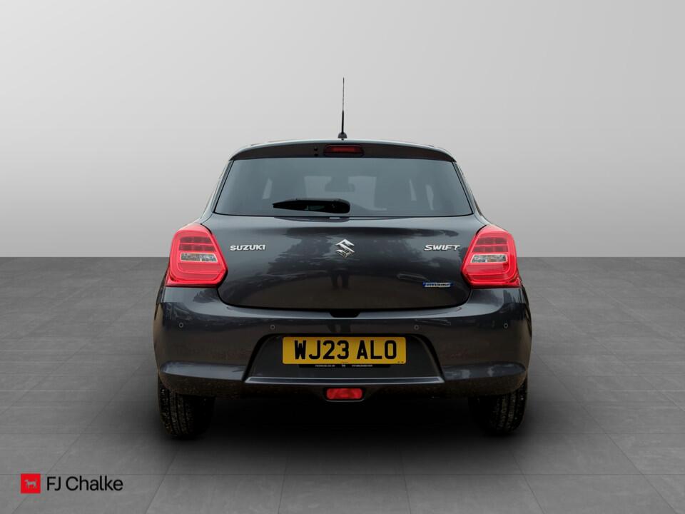 Used Suzuki Swift 2023 for sale - 76657817: Photo 3