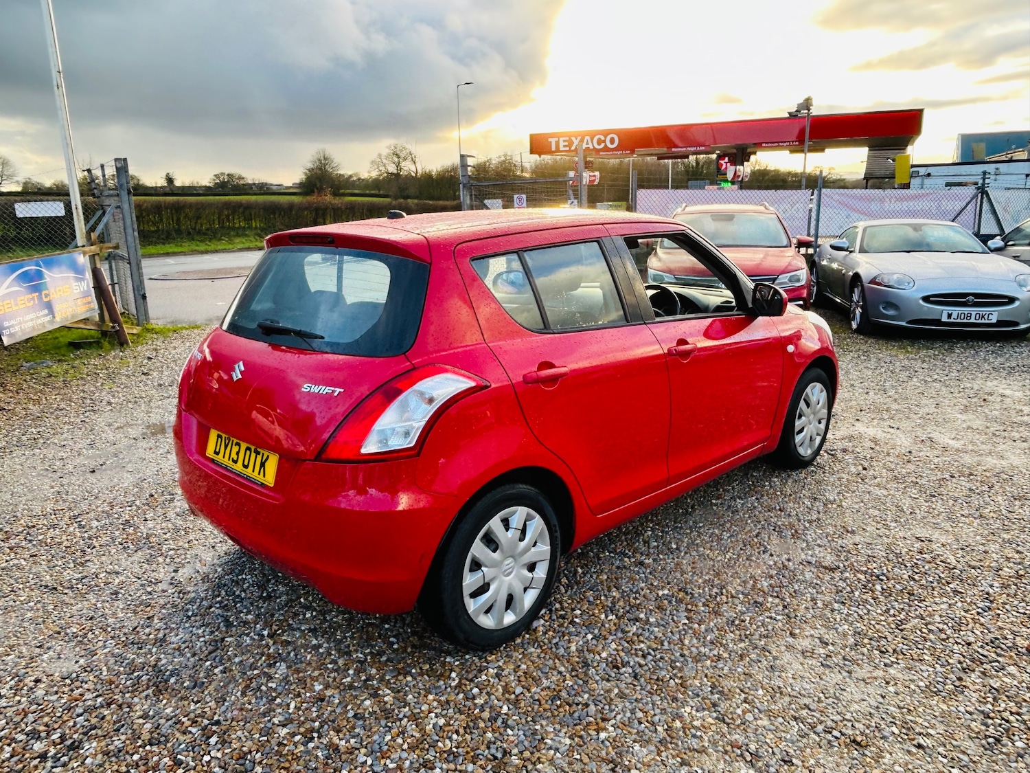 Used Suzuki Swift 2013 for sale - 77397468: Photo 9