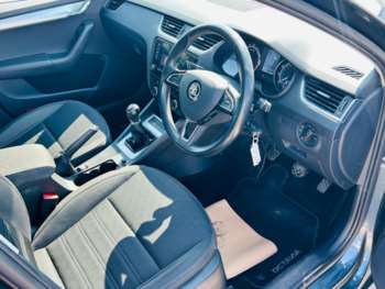Used Skoda Octavia 2019 for sale - 74728263: Photo