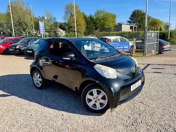 Used Toyota IQ 2010 for sale - 78377862: Photo