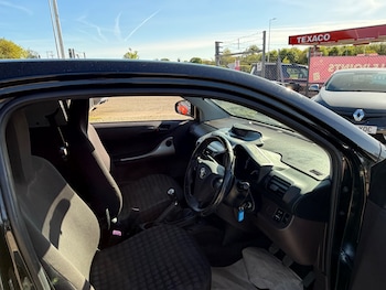 Used Toyota IQ 2010 for sale - 78377862: Photo