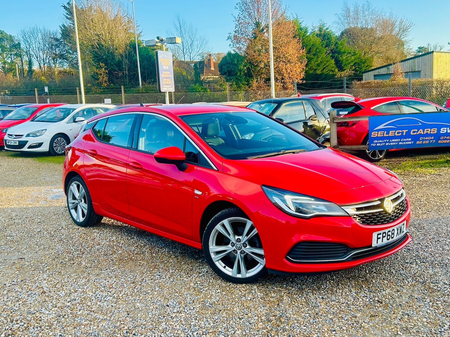 Used Vauxhall Astra 2018 for sale - 76826975: Photo 1