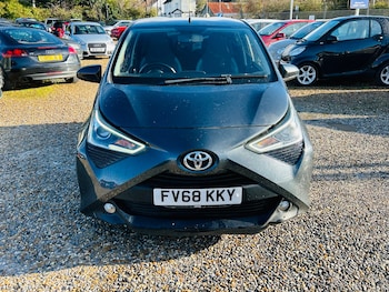 Used Toyota AYGO 2019 for sale - 76750898: Photo