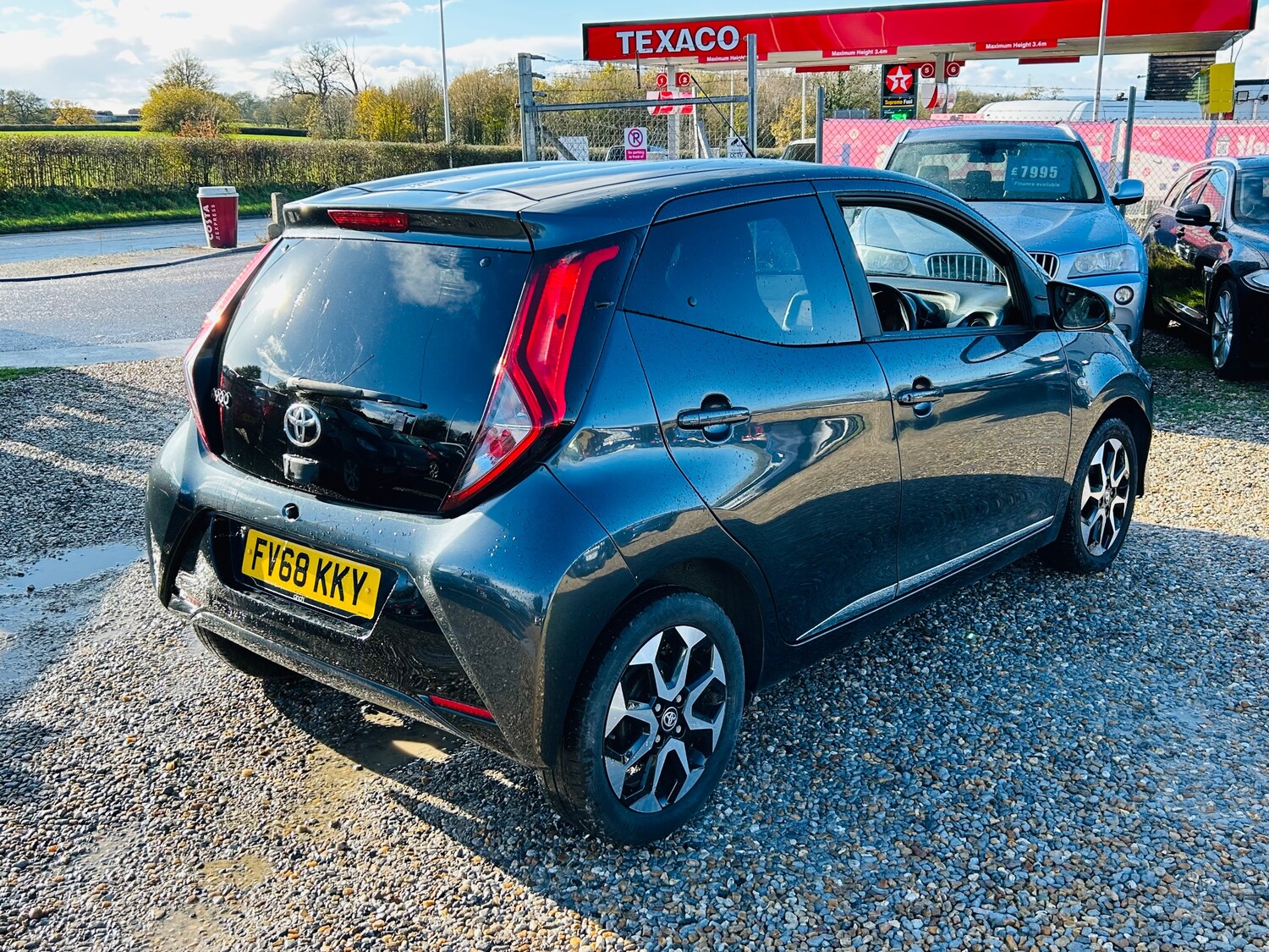 Used Toyota AYGO 2019 for sale - 76750898: Photo 9