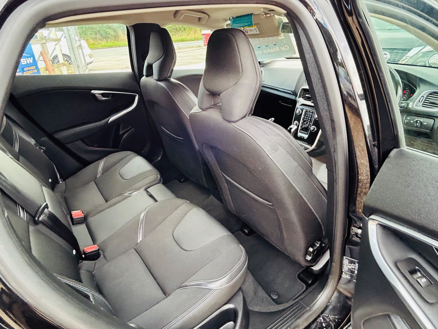 Used Volvo V40 2018 for sale - 75860493: Photo 12