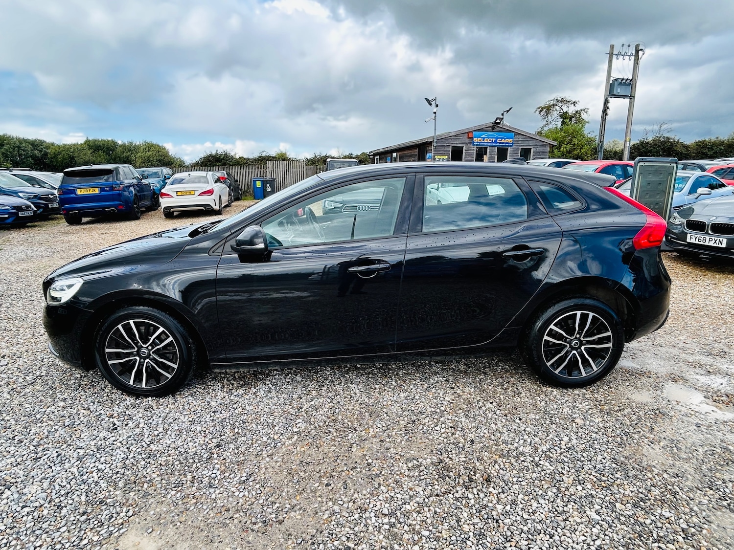 Used Volvo V40 2018 for sale - 75860493: Photo 6
