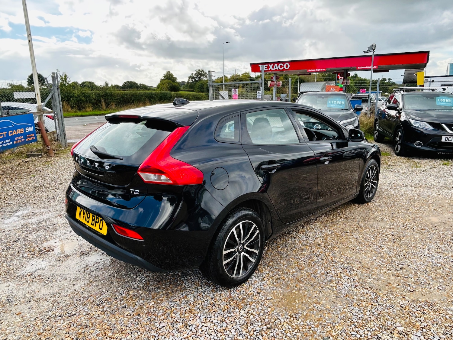 Used Volvo V40 2018 for sale - 75860493: Photo 9